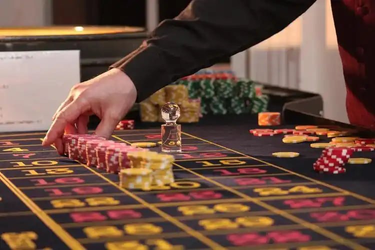 Tampilan fantastis perjudian di mapan777 dengan slot, sportsbook, dan live casino